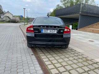 Volvo S80 2.4 151кВ