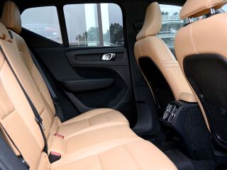 Volvo XC40 AWD H&K INSCRIPTION INTELLI SAFE MY2018 2.0 D4 140kW