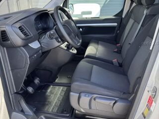 Citroen Jumpy Spacetourer 1.5 YH01 88kW