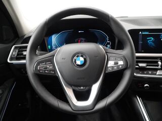 BMW 330 e xDrive 2.0 135kW