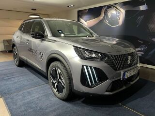Peugeot 2008 Allure PureTech 130 AT8 1.2 96kW