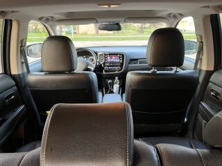 Mitsubishi Outlander 2.3 110kW