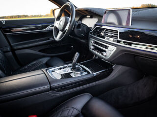 BMW 745 3.0 210kW