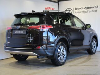 Toyota RAV4 Luxury 2.5 114kW