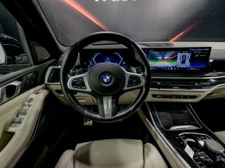 BMW X7 x-Drive40i Shadowline M-Sportpakett 3.0 280kW