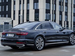 Audi A8 60 e-tron Quattro 3.0 V6 250 kW/60 kW TFSI OVC-HEV 250kW