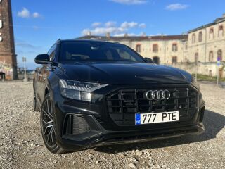 Audi Q8 S-line 3.0 210kW
