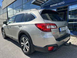 Subaru Outback Summit AWD 2.5 129кВ