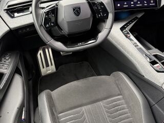 Peugeot 3008 GT Hybrid 136 e-DCS6 1.2 100kW