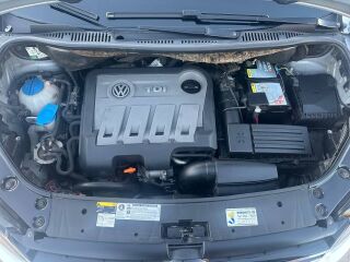 Volkswagen Touran 1.6 77kW