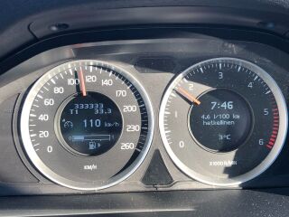 Volvo V60 D3 2.0 120kW