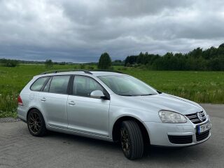 Volkswagen Golf 1.6 75kW