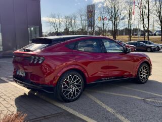 Ford Mustang Mach-E GT 200kW