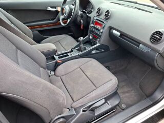 Audi A3 1.6 77кВ