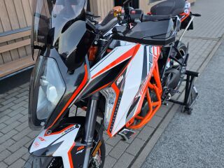 KTM 1290 Super Duke GT V2 127kW