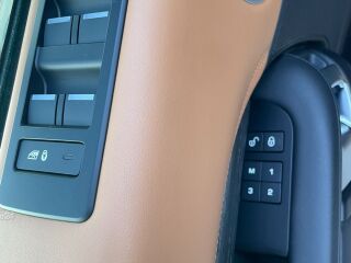 Land Rover Discovery 5 3.0 190kW