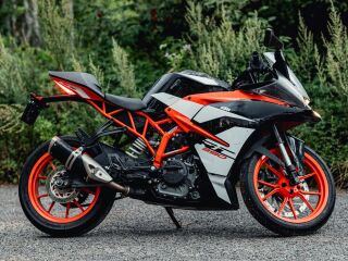 KTM RC 390 32kW