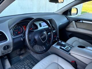 Audi Q7 3.0 176кВ