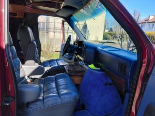 Ford Econoline 5.8 149kW