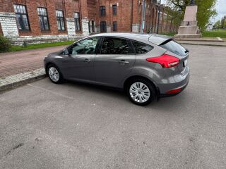 Ford Focus 1.6 77кВ