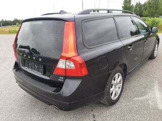 Volvo V70 AWD D5 2.4 151kW