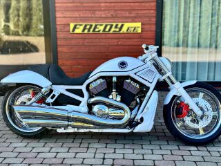 Harley-Davidson VRSCAW V-Rod V2 Revolution 92kW