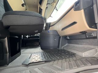 Mercedes-Benz Actros 1845LS BigSpace 12.8 R6 330kW