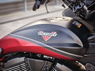 Victory Cross Country Tour V2 54kW