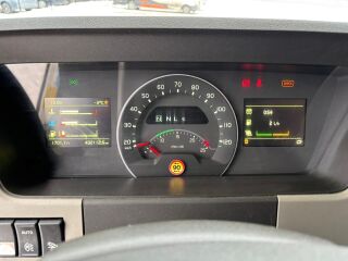 Volvo FM 500 8x4*4 375kW