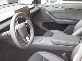 Tesla Model Y Long Range AWD Dual Motor 378kW
