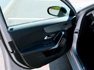 Mercedes-Benz A 180 1.3 100кВ