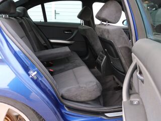 BMW 330 M-pakett 3.0 220kW