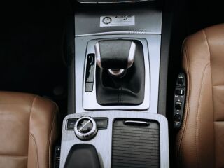 Mercedes-Benz E 200 AMG 1.8 135kW