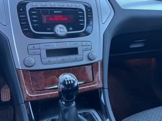 Ford Mondeo Long 2.0 R4 107кВ