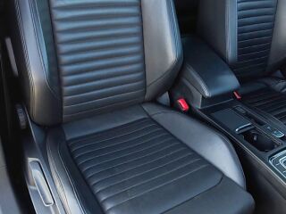 Volkswagen Passat 2.0 140kW
