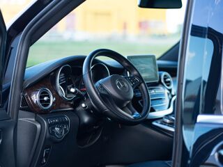 Mercedes-Benz V 250 Long 4Matic AMG Pakett 2.1 140kW