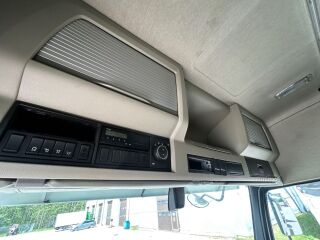 Volvo FM 330 4X2 EURO6 + VEB EURO 6 251kW