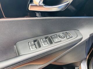 Kia Sorento Rebel Edition 2.2 147kW