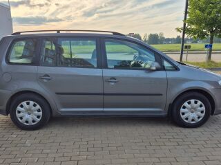 Volkswagen Touran Facelift 1.9 TDI 77кВ