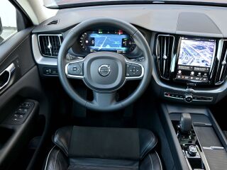 Volvo XC60 AWD INSCRIPTION EXPRESSION INTELLI MY22 2.0 T6 Twin engine Plug-in LONG RANGE 293kW