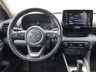 Toyota Yaris Active Plus Hybrid 1.5 68кВ