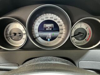 Mercedes-Benz C 300 CDI T 4Matic BlueEfficiency Avantgarde 3.0 V6 CDI 170kW