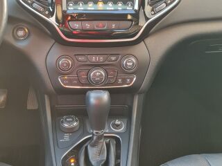 Jeep Cherokee Overland MultiJet 4x4 2.2 143kW