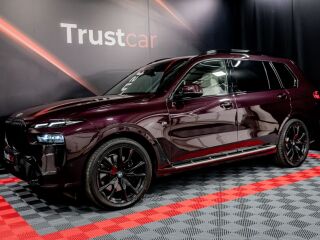 BMW X7 Sky lounge M-paket Individual 3.0 250kW