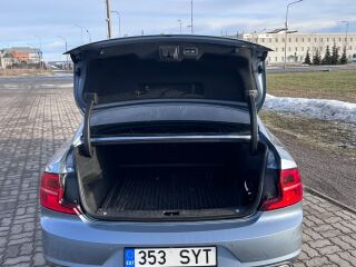 Volvo S90 2.0 D5 173kW
