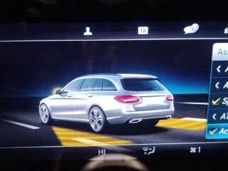 Mercedes-Benz C 300 700NM-PAR 2.0 225kW