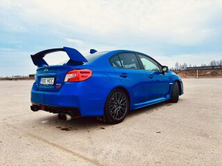 Subaru WRX STI 2.5 221кВ