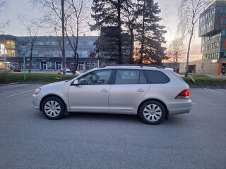Volkswagen Golf 1.6 77kW