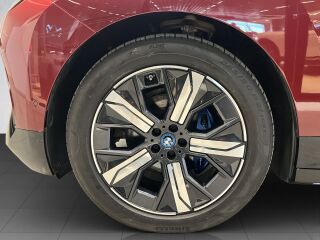 BMW iX xDrive 40 240kW