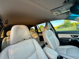 Volvo XC90 Executive 2.4 136кВ